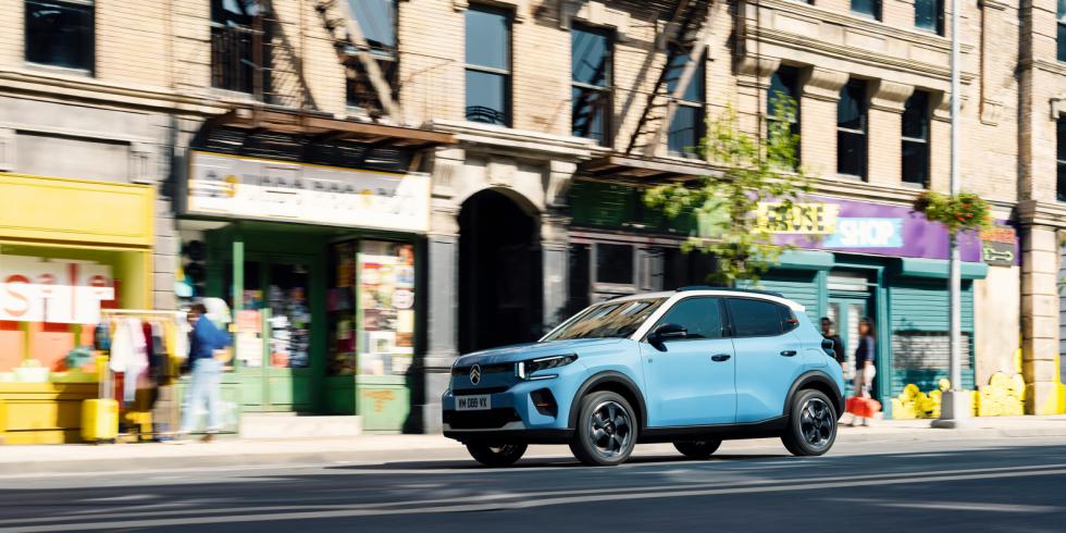 Αποστολή στη Γαλλία: Νέο Citroen e-C3 | Προσιτό ηλεκτρικό με crossover στιλ