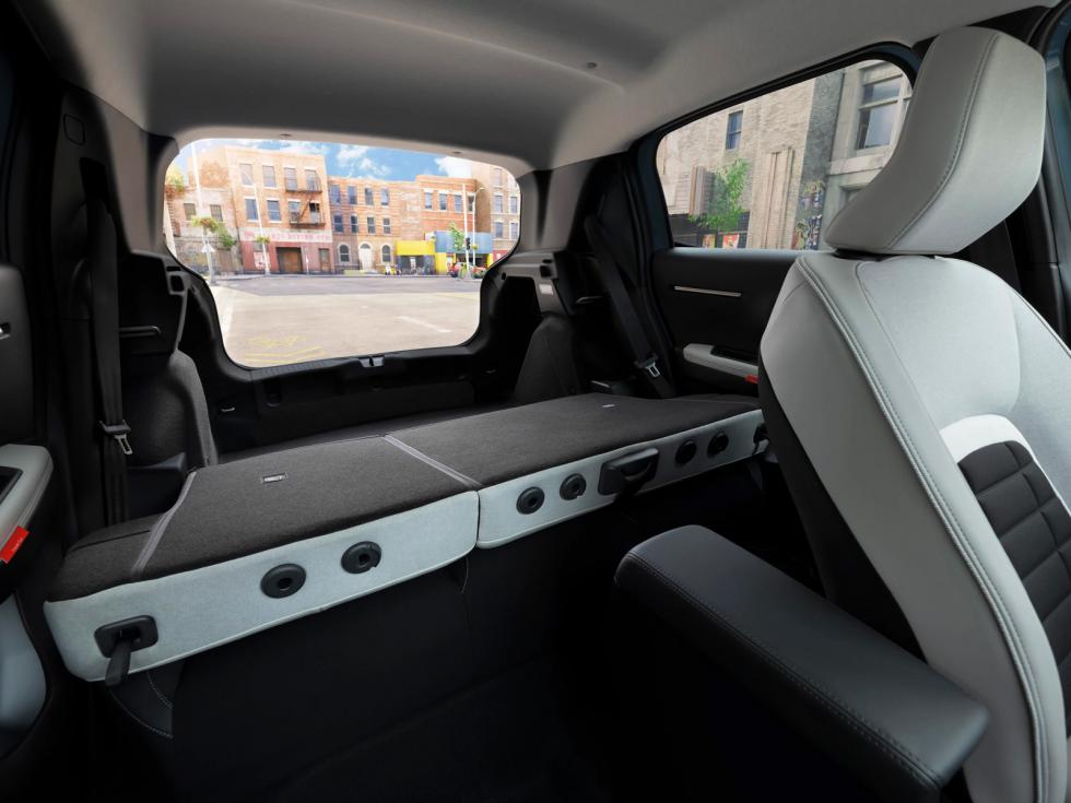 Αποστολή στη Γαλλία: Νέο Citroen e-C3 | Προσιτό ηλεκτρικό με crossover στιλ