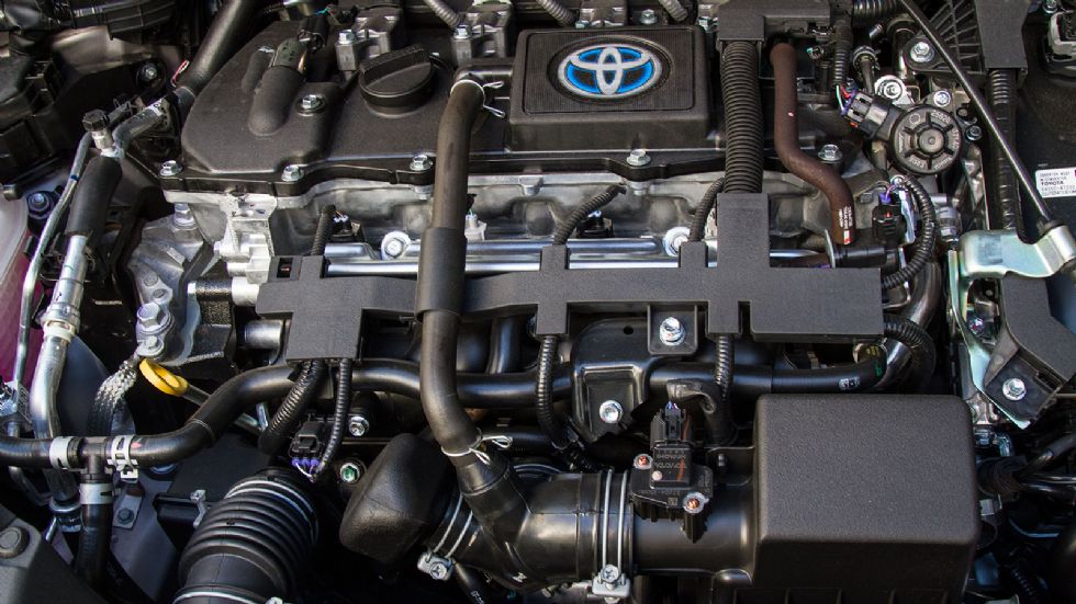 Το υβριδικό σύνολο του Toyota C-HR έχει απόδοση 122 ίππων.