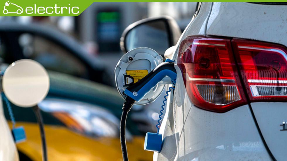 Το πρόγραμμα «Go Electric» συμβάλει στην αύξηση των πωλήσεων των ηλεκτρικών αυτοκινήτων.