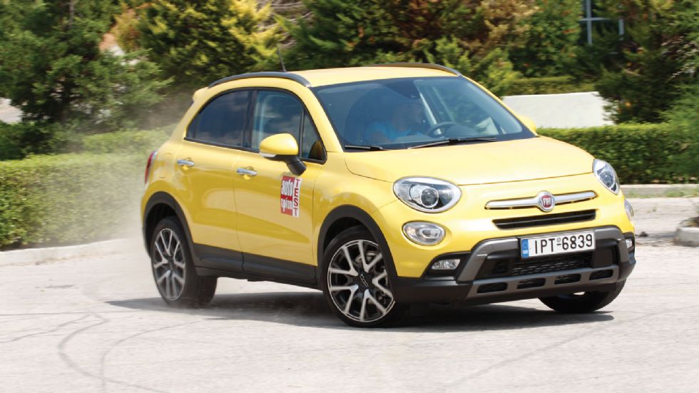 Το Fiat 500Χ είναι η crossover εκδοχή της οικογένειας Fiat 500 και στηρίζεται στο Fiat 500L.