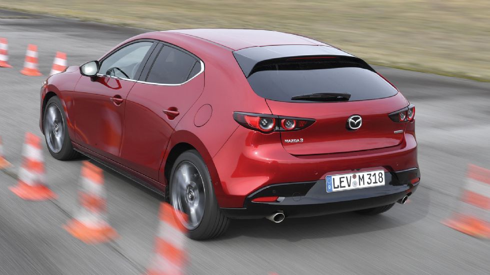 Οδηγούμε: Νέο Mazda 3 