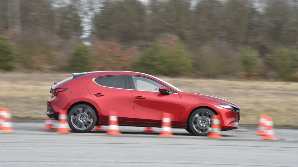 Οδηγούμε: Νέο Mazda 3 