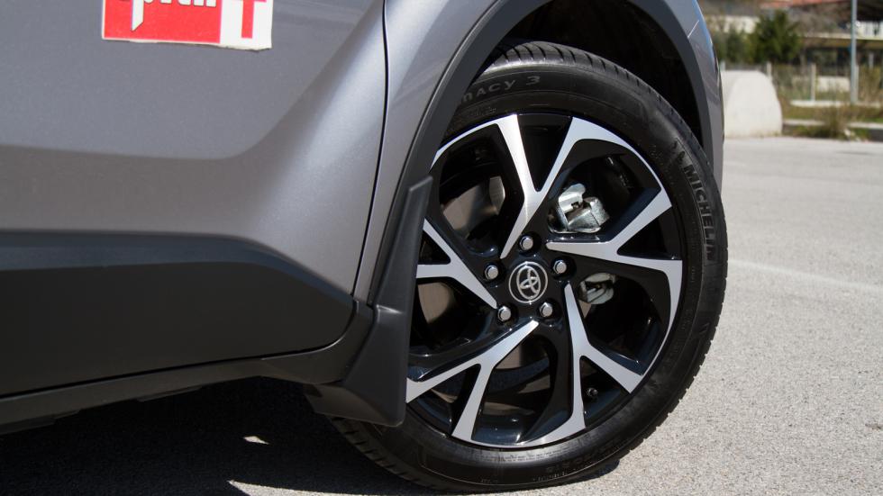 Φουλ υβριδικό SUV; Hyundai Kona ή Toyota C-HR;
