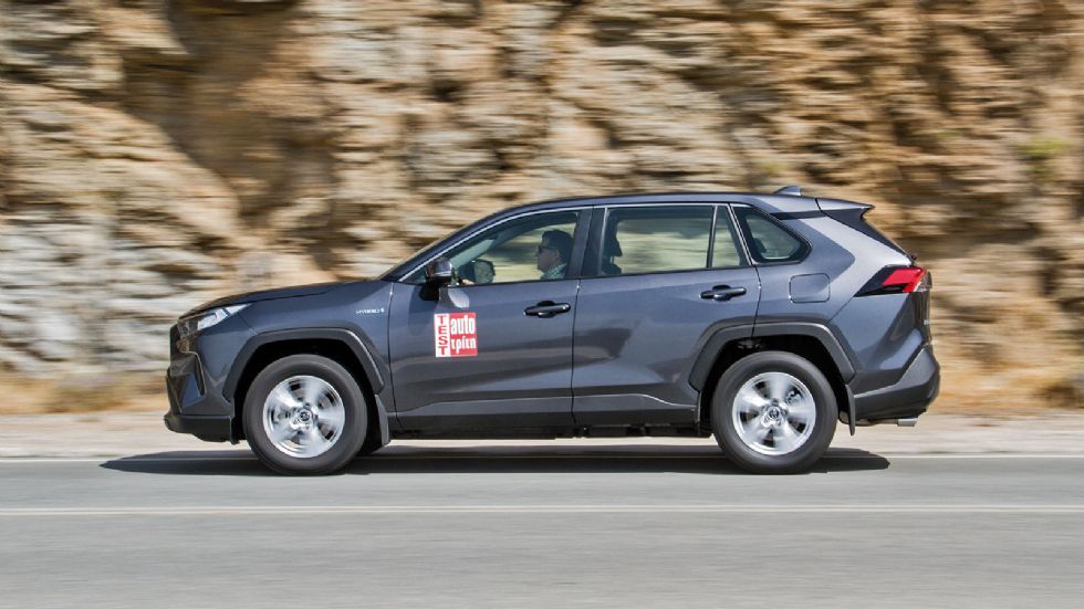 Δοκιμή: Νέο Toyota RAV4 Hybrid AWD-i 