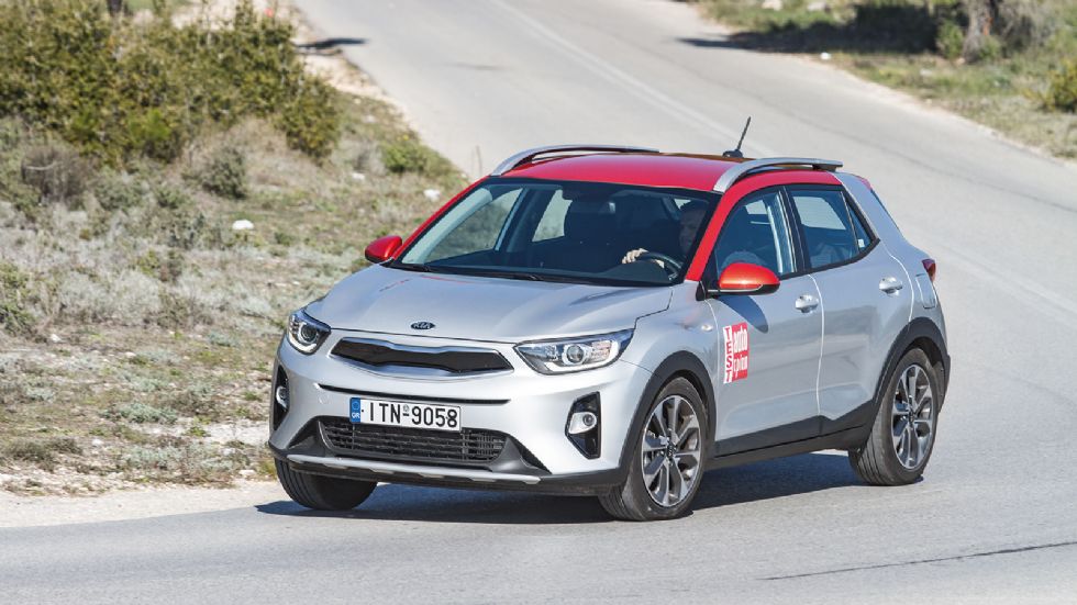 Το Kia Stonic μπήκε δυναμικά στην κατηγορία των compact crossover, χάρη στη μοντέρνα σχεδίαση του και τα δυναμικά οδικά χαρακτηριστικά του.