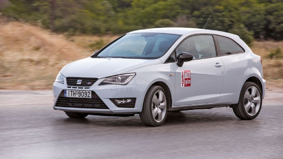 Δοκιμάζουμε το «καυτό» ανανεωμένο SEAT Ibiza CUPRA το οποίο γυρίζει στις ρίζες του με τον 1.800άρη κινητήρα απόδοσης 192 ίππων.