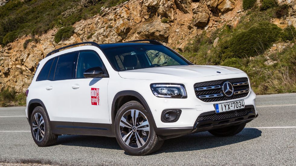 Η νέα Mercedes GLA διαθέτει σαφώς πιο crossover χαρακτηριστικά σε σχέση με πριν, ξεφεύγοντας έτσι αρκετά από το στυλ της υπερυψωμένης A-Class.