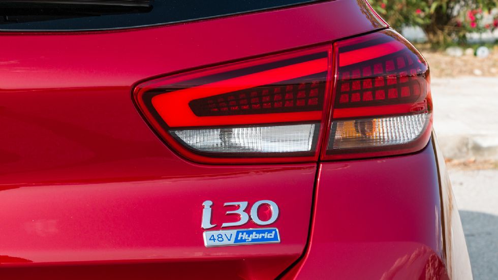 Δοκιμή: Ήπια υβριδικό Hyundai i30 με 120 άλογα