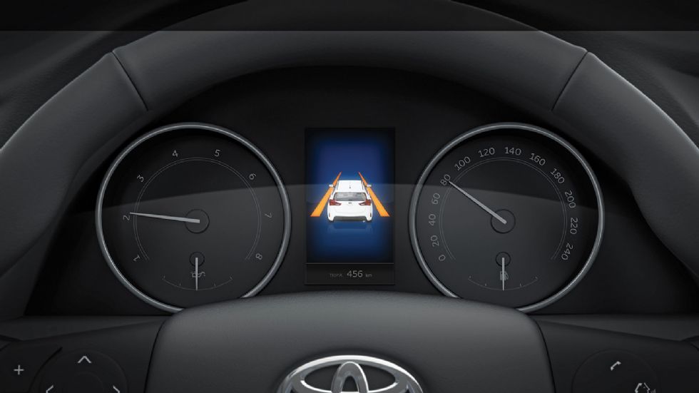 Το νέο Avensis διαθέτει πλέον στη φαρέτρα του νέα, προηγμένα Συστήματα ενεργητικής και παθητικής ασφάλειας, που ομαδοποιούνται υπό την ονομασία «Toyota Safety Sense».
