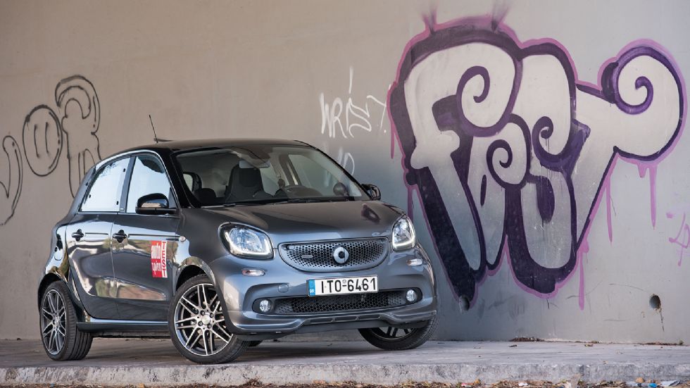 Διαβάστε ολόκληρη την πρώτη δοκιμή του smart forfour BRABUS των 109 ίππων στο τεύχος του περιοδικού AutoΤρίτη που θα κυκλοφορήσει την 1η Νοεμβρίου στα περίπτερα.