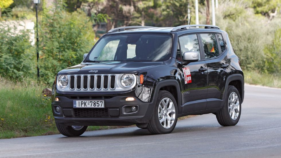 Τα δύο «αδερφά» μοντέλα Jeep Renegade(αριστερά) και Fiat 500X (δεξιά), χρειάζονται 35,8 και 35,9 μ.για να σταματήσουν από τα 100 χλμ./ώρα.