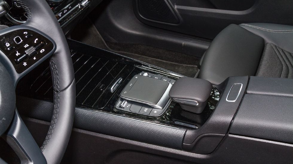 Η νέα Mercedes GLA απέναντι στο Audi Q3 Sportback
