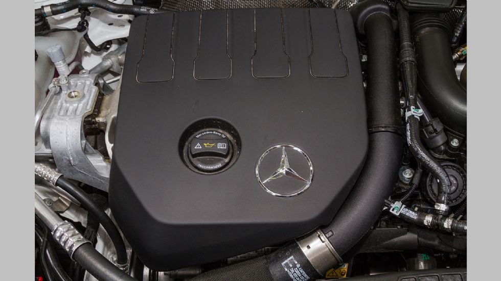 Η νέα Mercedes GLA απέναντι στο Audi Q3 Sportback