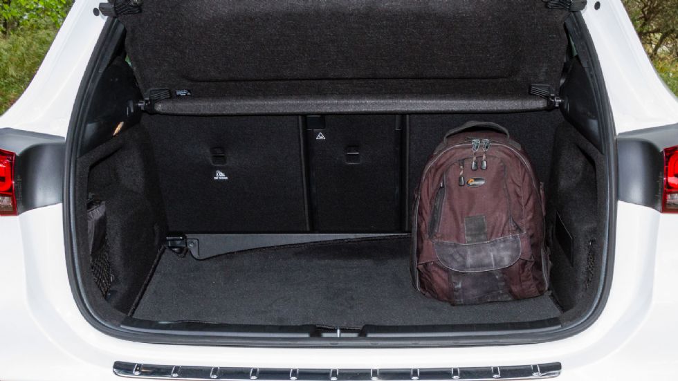 Η νέα Mercedes GLA απέναντι στο Audi Q3 Sportback