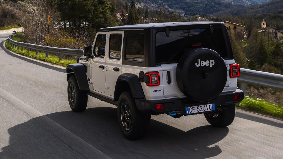 Από 77.900 ευρώ το αναβαθμισμένο το Jeep Wrangler 4xe στην Ελλάδα