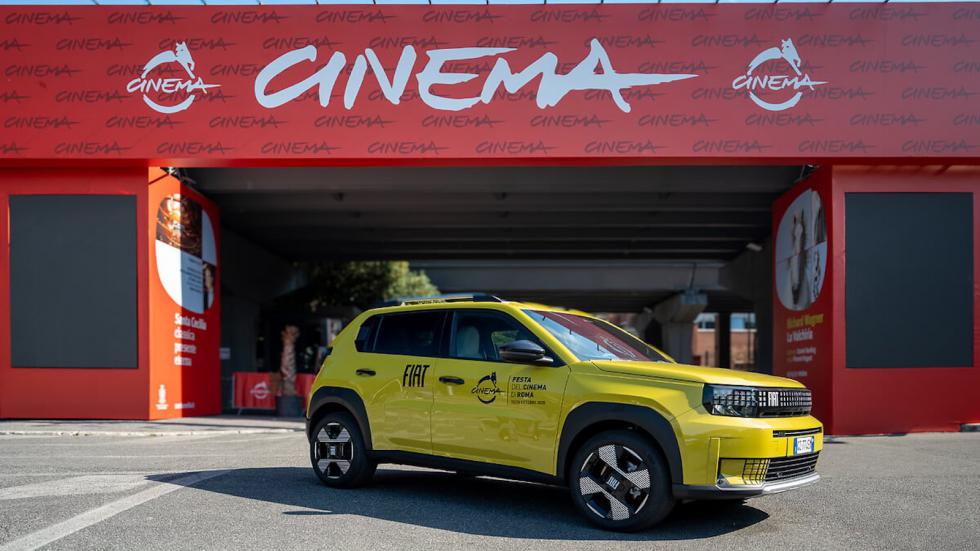 Η FIAT «ντύνει» το κόκκινο χαλί: 500e Giorgio Armani στο Rome Film Fest 2025