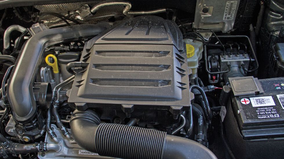 O 1,0 ΤSI κινητήρας των 95 ίππων είναι ελαστικός και κυρίως εξαιρετικά οικονομικός στην καθημερινότητα.