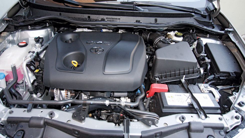 Ο diesel κινητήρας του Auris είναι μεν ο μικρότερος σε κυβισμό και έχει τη χαμηλότερη ισχύ και ροπή, ωστόσο οι επιδόσεις του είναι άκρως ανταγωνιστικές.