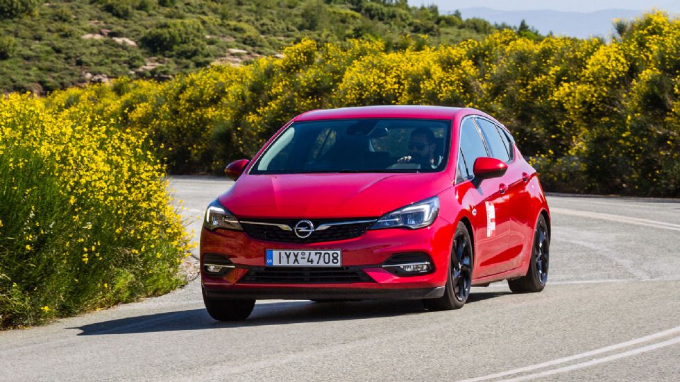 Οικογενειακά στα 15 χιλιάρικα: Hyundai i30 Vs Opel Astra