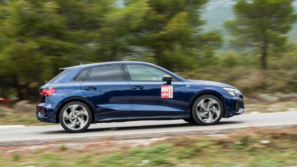 To A3 Sportback 35 TFSI έχει συγκρατημένη κατανάλωση χάρη στο σύστημα απενεργοποίησης των 2 εκ των 4 κυλίνδρων και το ήπια υβριδικό 48-βολτο σύστημα.