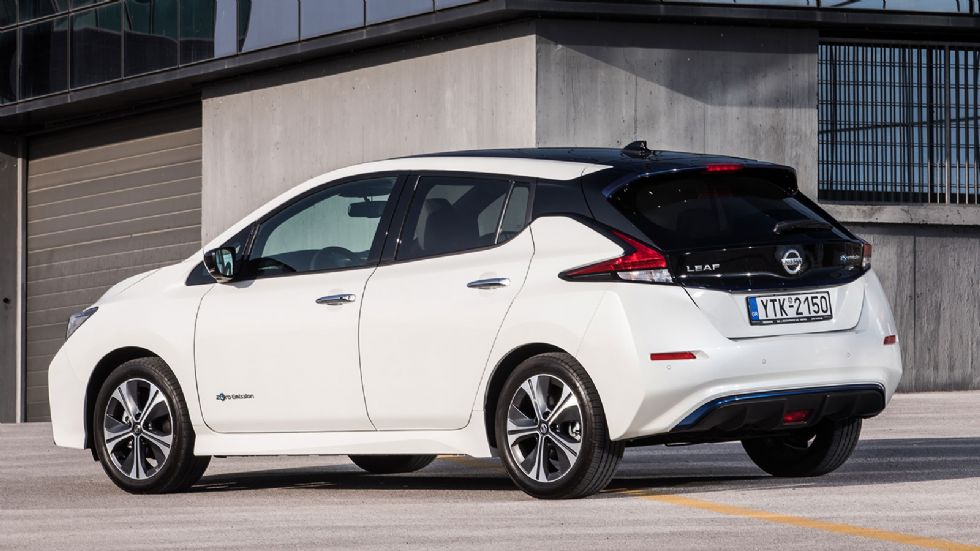 Ένα γεμάτο ΣουΚου με το Nissan LEAF