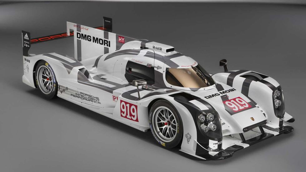 Η Porsche επανήλθε φέτος στον 24ώρο αγώνα του Le Mans με την εικονιζόμενη 919 Hybrid.