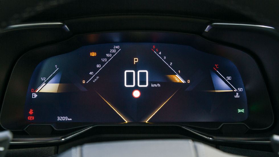 Δοκιμή: DS 7 Crossback Rivoli
