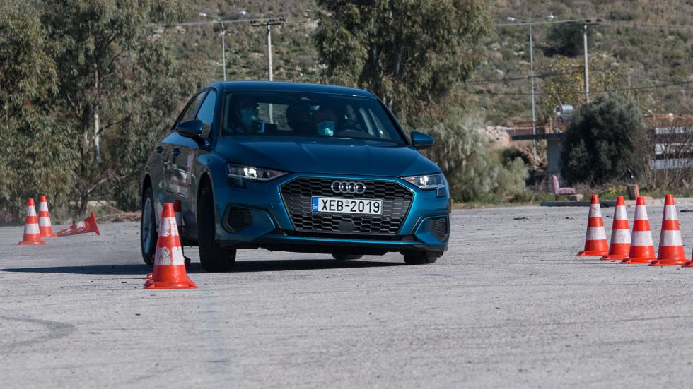 Το πλαίσιο δείχνει από την αρχή την προθυμία του με άμεση απόκριση στις εντολές από τον οδηγό.