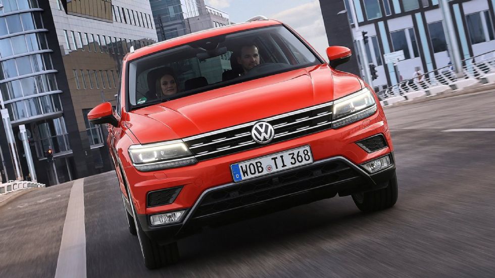 Το νέο Tiguan προσφέρεται σε ευρεία γκάμα συνδυασμών εκδόσεων & κινητήρων με τιμή εκκίνησης τις 24.950 ευρώ για την έκδοση 1.4 TSI 125 PS.