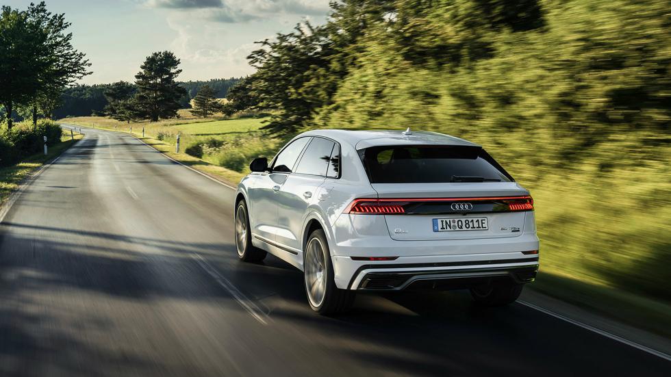 Νέο Audi Q8 TFSI e quattro με 462 άλογα
