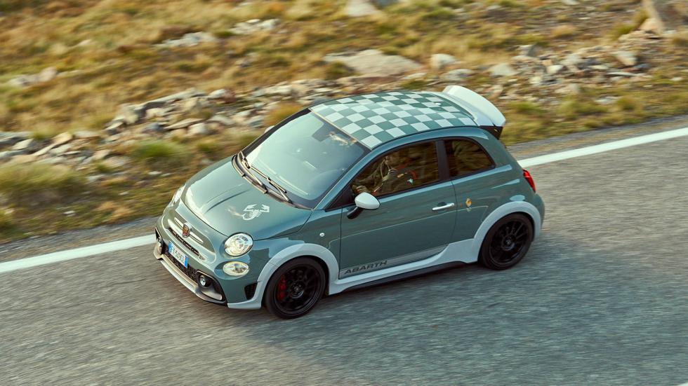 Σαρώνει την Ευρώπη το Abarth 695