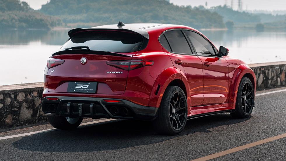 Η καλλονή Alfa Romeo Stelvio... «τουμπανιάστηκε»