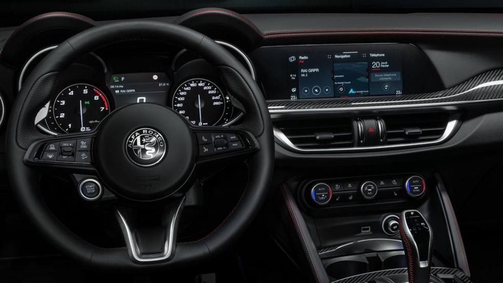 CEO Alfa Romeo: «Δεν πουλάω iPad με αυτοκίνητο γύρω του»