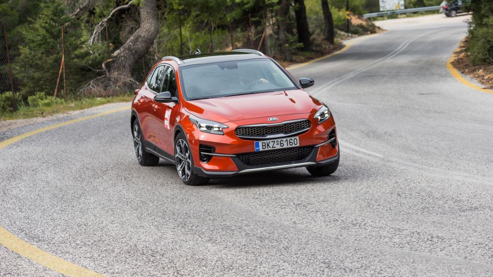 Citroen C4 C-Cross Vs Kia XCeed