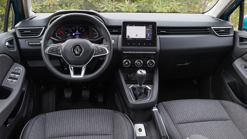 Μοντέρνα και ποιοτική είναι η καμπίνα του Renault Clio και στην έκδοση LPG. Στις πλουσιότερες της βασικής εκδόσεις, αποκτά και πιο high-tech χαρακτήρα με οθόνη αφής και πιο όμορφες λεπτομέρειες φινιρί