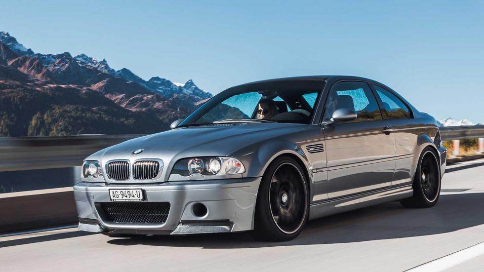 Καινούργια BMW M4 CSL με 551 PS ή τη «γριά» M3 CSL του 2004 με 360 PS;