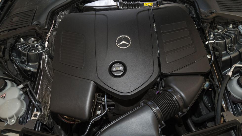 Mercedes C200 Vs GLC 200 4MATIC Coupe