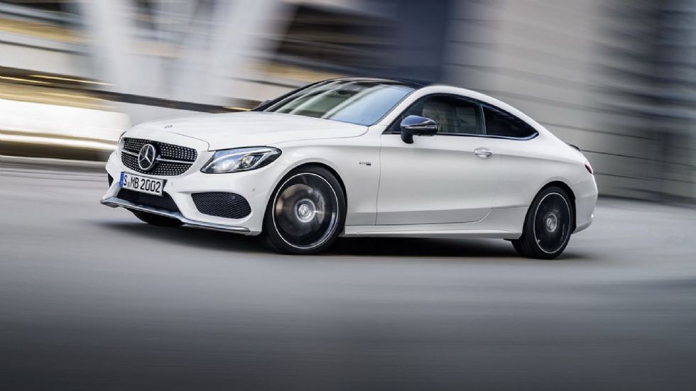 Αυτή είναι η Mercedes-AMG C43 Coupe και είναι εντυπωσιακή.