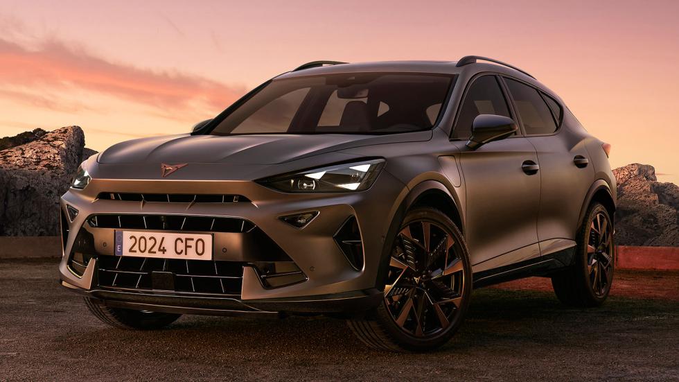 . Στο Formentor, το πρώτο αποκλειστικά μοντέλο της CUPRA,  η χαμηλή σιλουέτα και . Στο Formentor, το πρώτο αποκλειστικά μοντέλο της CUPRA,  η χαμηλή σιλουέτα και οι έντονες καμπύλες δίνουν την αίσθηση ενός «τεταμένου μυός»