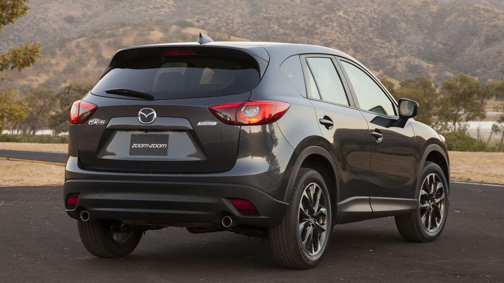 Μετά το λανσάρισμα του νέου CX-3, η Mazda αναβαθμίζει περαιτέρω την crossover γκάμα της, παρουσιάζοντας την ανανεωμένη εκδοχή του μεγαλύτερου CX-5.