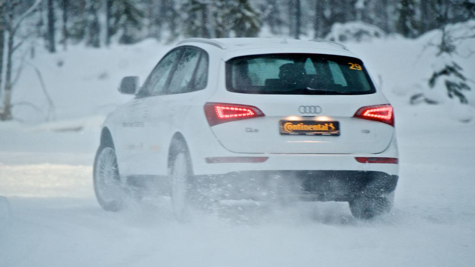 Το WinterContact TS 850 P (από το performance) δεν είναι ακριβώς καινούργιο ελαστικό, αφού είχε παρουσιαστεί πέρσι, αλλά πλέον προσφέρεται και στην έκδοση SUV  και σε διαστάσει για ανάλογα οχήματα επι