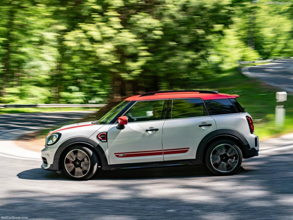 Aνανεωμένο MINI John Cooper Works Countryman 