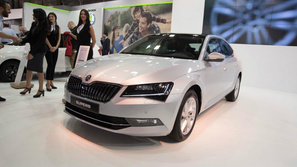 Η νέα SKoda Superb, το καλύτερο μοντέλο της φίρμας που φτιάχτηκε ποτέ, δε θα μπορούσε να λείψει από την Αυτοκίνηση 2016