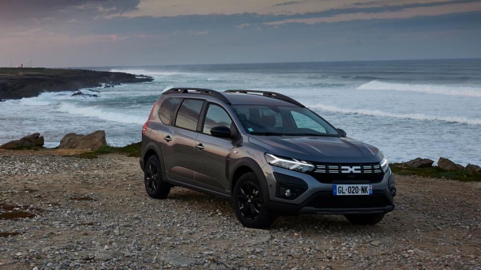 Νέο Dacia Jogger Hybrid: Οδηγούμε το πρώτο υβριδικό Dacia