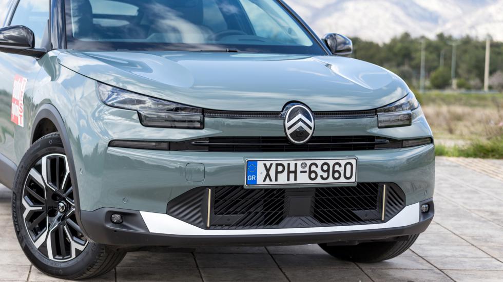 Δοκιμή: Ανανεωμένο Citroen e-C4 με 156 PS