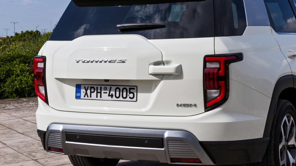 Δοκιμή: KGM Torres 1,5T 163 PS | SUV-άρα σε τιμή SUV