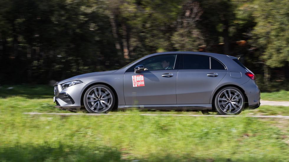 Η Mercedes-AMG A 35 4MOTION «παντρεύει» μαεστρικά την ποιοτική κύλιση με σπορ οδηγικό χαρακτήρα.