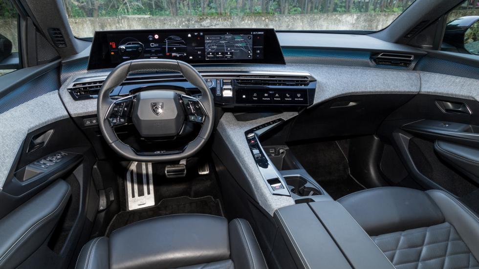 Δοκιμή: Νέο Peugeot 5008 Hybrid | 7-θέσια, στυλάτη SUVάρα