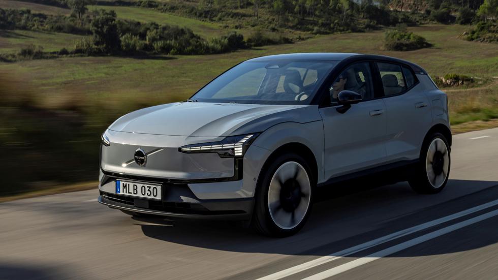 Δοκιμή: Volvo EX30 AWD με 428 άλογα